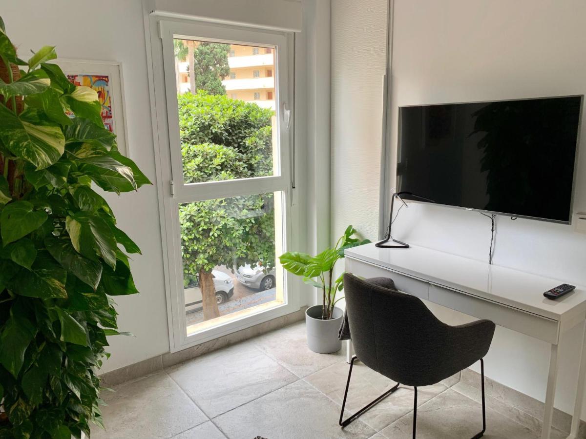 Lejlighed Neptuno Beachfront Marbella