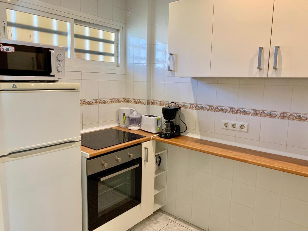 Neptuno Beachfront Apartment Marbella